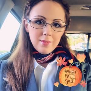 Meet your Posher, Crystal